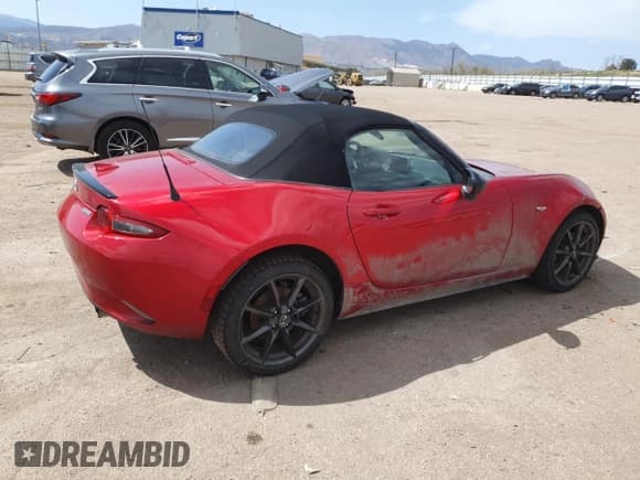 ✅ 2017 Mazda MX-5 Miata Club • VIN: JM1NDAC79H0120920 • Lot: 52457815. Wystawiony na Copart z przebiegiem 48 114 mil. Bezpłatny archiwum sprzedaży aukcyjnych z USA i szczegółowy raport historii pojazdu na DreamBid. Zdjęcie 3.