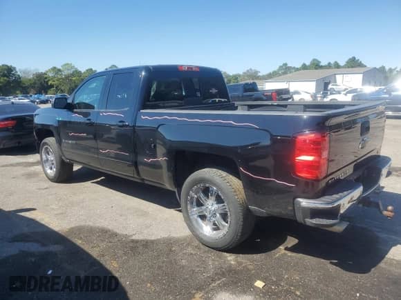 2015 Chevrolet Silverado 1500 LT with VIN 1GCRCREC1FZ439153, listed as a Copart auction lot 85944105 with 196,972 mi miles and Salvage title. Bid and sale history available at DreamBid. Image 2.