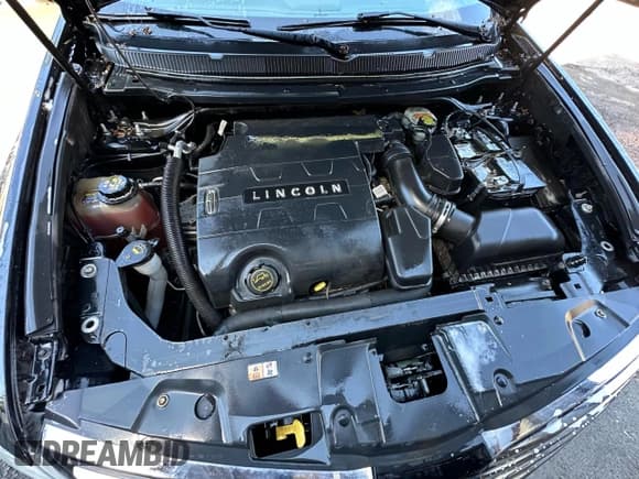 ✅ 2017 Lincoln MKT • VIN: 2LMHJ5NK3HBL01668 • Лот: 69916465. Опубликован ранее на Copart с пробегом 199 288 миль. Бесплатный доступ к архиву аукционных продаж из США и подробный отчёт об истории автомобиля на DreamBid. Изображение 7.