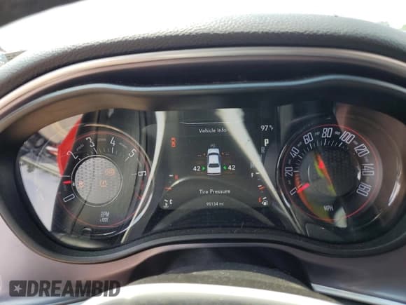 ✅ 2019 Dodge Challenger SXT • VIN: 2C3CDZGG4KH522173 • Lot: 65908284. Wystawiony na Copart z przebiegiem 95 134 mil. Bezpłatny archiwum sprzedaży aukcyjnych z USA i szczegółowy raport historii pojazdu na DreamBid. Zdjęcie 9.