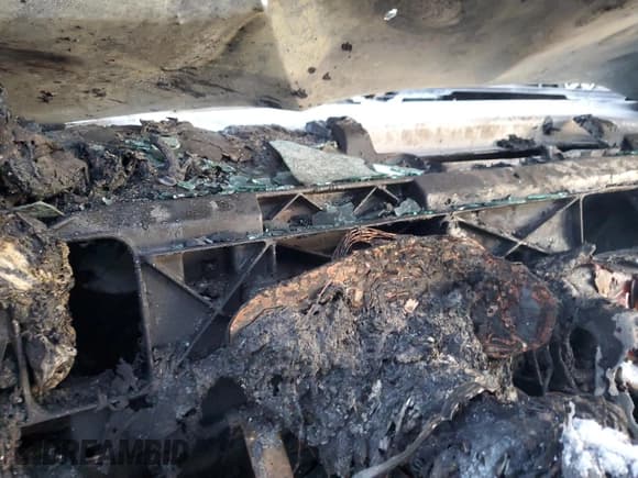 ✅ 2011 Chevrolet Malibu 1LS • VIN: 1G1ZB5E11BF314457 • Lot: 78657154. Listed on Copart with Not provided. Free auction sales archive from the USA and detailed vehicle history report at DreamBid. Image 9.