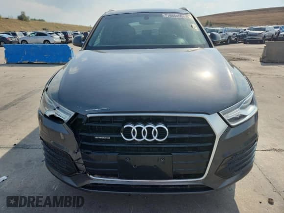 ✅ 2018 Audi Q3 Premium • VIN: WA1ECCFS1JR011555 • Лот: 71665465. Опубликован ранее на Copart с пробегом 100 685 миль. Бесплатный доступ к архиву аукционных продаж из США и подробный отчёт об истории автомобиля на DreamBid. Изображение 5.