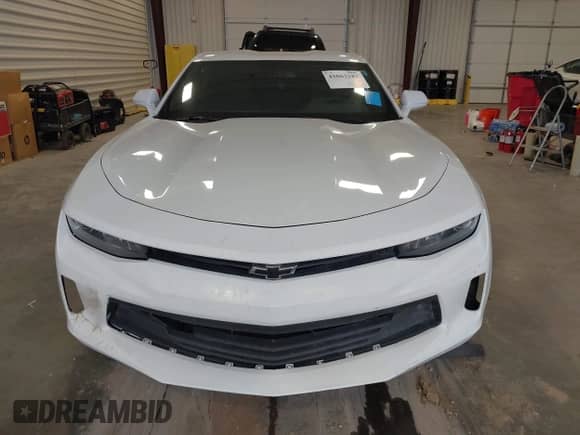 2016 Chevrolet Camaro 1LT z VIN 1G1FA1RX4G0172015, wystawiony jako IAAI lot #43063287 z przebiegiem 100 160 mil mil oraz . Historia ofert i sprzedaży dostępna na DreamBid. Obrazek 12.