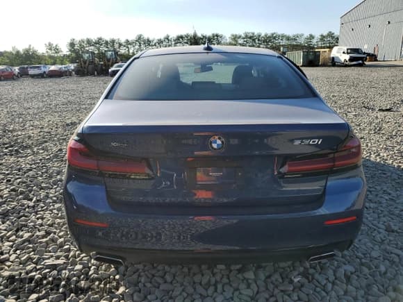 ✅ 2022 BMW 5 Series 530i xDrive • VIN: WBA13BJ03NWX44893 • Лот: 65421175. Опубликован ранее на Copart с пробегом Не указан. Бесплатный доступ к архиву аукционных продаж из США и подробный отчёт об истории автомобиля на DreamBid. Изображение 6.
