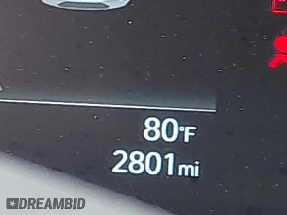 ✅ 2024 Hyundai Venue SEL • VIN: KMHRC8A37RU279776 • Lot: 41609292. Listed on IAAI with 2,801 mi. Free auction sales archive from the USA and detailed vehicle history report at DreamBid. Image 16.