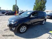 ✅ 2020 Chevrolet Equinox LS • VIN: 3GNAXHEV9LS700171 • Lot: 43246214. Wystawiony na IAAI z przebiegiem 31 532 mil. Bezpłatny archiwum sprzedaży aukcyjnych z USA i szczegółowy raport historii pojazdu na DreamBid. Zdjęcie 2.