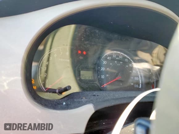 ✅ 2014 Toyota Sienna LE • VIN: 5TDKK3DC7ES452220 • Lot: 84928115. Listed on Copart with 248,727 mi. Free auction sales archive from the USA and detailed vehicle history report at DreamBid. Image 9.