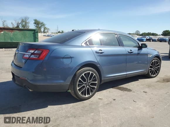 ✅ 2018 Ford Taurus SEL • VIN: 1FAHP2H89JG129180 • Lot: 50735105. Listed on Copart with 81,893 mi. Free auction sales archive from the USA and detailed vehicle history report at DreamBid. Image 3.