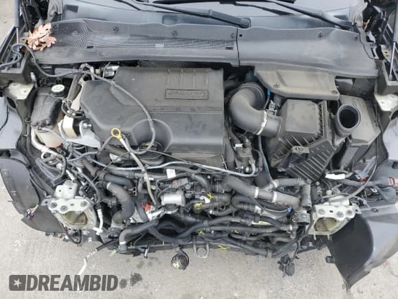 ✅ 2018 Jaguar E-Pace R-Dynamic S • VIN: SADFT2GX5J1Z32484 • Lot: 44236615. Wystawiony na Copart z przebiegiem 49 029 mil. Bezpłatny archiwum sprzedaży aukcyjnych z USA i szczegółowy raport historii pojazdu na DreamBid. Zdjęcie 11.