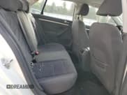 ✅ 2007 Volkswagen Jetta 2.5 • VIN: 3VWPF71K27M006523 • Lot: 68865375. Listed on Copart with 180,961 mi. Free auction sales archive from the USA and detailed vehicle history report at DreamBid. Image 11.