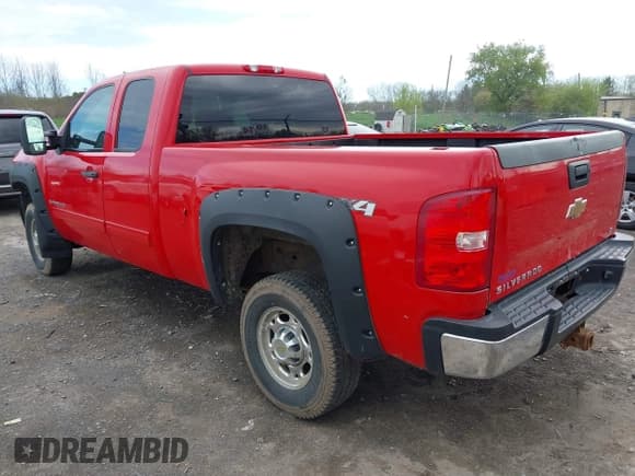 ✅ 2009 Chevrolet Silverado 2500HD LT • VIN: 1GCHK59K79E133109 • Lot: 42158999. Listed on IAAI with 85,741 mi. Free auction sales archive from the USA and detailed vehicle history report at DreamBid. Image 3.
