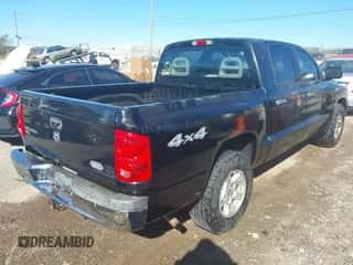 2005 Dodge Dakota SLT с VIN 1D7HW48N95S309895, выставлен на аукционе IAAI как лот 43492807 с пробегом 190 085 миль миль и . История ставок и продаж доступна на DreamBid. Изображение 4.