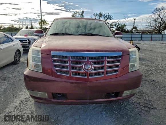 ✅ 2009 Cadillac Escalade • VIN: 1GYFK23239R113523 • Lot: 94970185. Wystawiony na Copart z przebiegiem 145 364 mil. Bezpłatny archiwum sprzedaży aukcyjnych z USA i szczegółowy raport historii pojazdu na DreamBid. Zdjęcie 5.