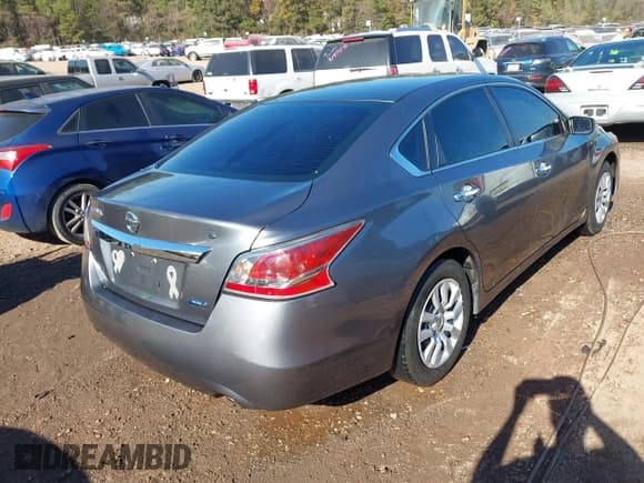 ✅ 2014 Nissan Altima SL • VIN: 1N4AL3AP5EC186171 • Lot: 43694105. Listed on IAAI with 191,576 mi. Free auction sales archive from the USA and detailed vehicle history report at DreamBid. Image 4.
