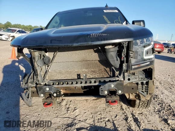 ✅ 2021 Chevrolet Silverado 1500 LT Trail Boss • VIN: 1GCPYFED0MZ222075 • Lot: 90382005. Wystawiony na Copart z przebiegiem 72 376 mil. Bezpłatny archiwum sprzedaży aukcyjnych z USA i szczegółowy raport historii pojazdu na DreamBid. Zdjęcie 5.