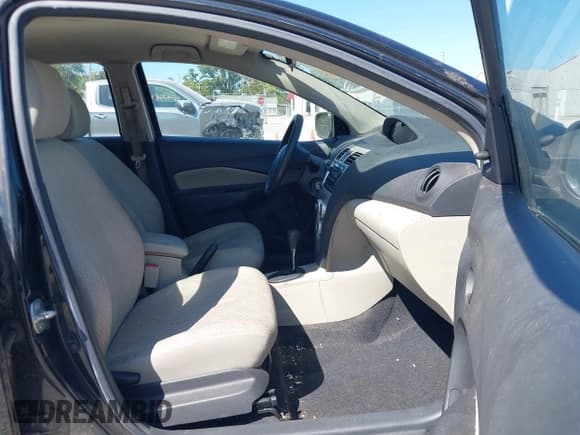 ✅ 2007 Toyota Yaris • VIN: JTDBT923371091264 • Лот: 43219514. Опубликован ранее на IAAI с пробегом 237 991 миль. Бесплатный доступ к архиву аукционных продаж из США и подробный отчёт об истории автомобиля на DreamBid. Изображение 5.