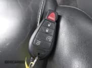 ✅ 2008 Jeep Commander Limited • VIN: 1J8HG58N68C124949 • Lot: 40725093. Listed on IAAI with 180,307 mi. Free auction sales archive from the USA and detailed vehicle history report at DreamBid. Image 11.