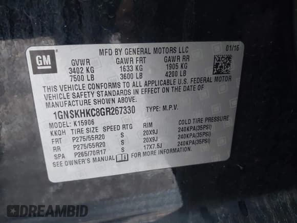 ✅ 2016 Chevrolet Suburban LT • VIN: 1GNSKHKC8GR267330 • Lot: 43673856. Wystawiony na IAAI z przebiegiem 192 936 mil. Bezpłatny archiwum sprzedaży aukcyjnych z USA i szczegółowy raport historii pojazdu na DreamBid. Zdjęcie 9.