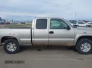 ✅ 2000 Chevrolet Silverado 2500 LS • VIN: 1GCGK29U4YE309544 • Lot: 42115349. Listed on IAAI with 227,652 mi. Free auction sales archive from the USA and detailed vehicle history report at DreamBid. Image 14.