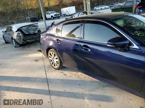 ✅ 2014 Lexus GS 350 • VIN: JTHBE1BL6E5032077 • Lot: 93114935. Wystawiony na Copart z przebiegiem 150 227 mil. Bezpłatny archiwum sprzedaży aukcyjnych z USA i szczegółowy raport historii pojazdu na DreamBid. Zdjęcie 13.