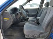 ✅ 2004 Hyundai Elantra GLS • VIN: KMHDN46DX4U832685 • Lot: 69679435. Wystawiony na Copart z przebiegiem 53 797 mil. Bezpłatny archiwum sprzedaży aukcyjnych z USA i szczegółowy raport historii pojazdu na DreamBid. Zdjęcie 7.