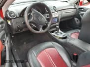 ✅ 2005 Mercedes-Benz CLK 500 • VIN: WDBTK75G95T045576 • Lot: 74738314. Wystawiony na Copart z przebiegiem 94 289 mil. Bezpłatny archiwum sprzedaży aukcyjnych z USA i szczegółowy raport historii pojazdu na DreamBid. Zdjęcie 8.