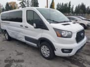 ✅ 2024 Ford Transit Passenger XL • VIN: 1FBAX2YGXRKA21621 • Lot: 43627149. Wystawiony na IAAI z przebiegiem 29 309 mil. Bezpłatny archiwum sprzedaży aukcyjnych z USA i szczegółowy raport historii pojazdu na DreamBid. Zdjęcie 1.