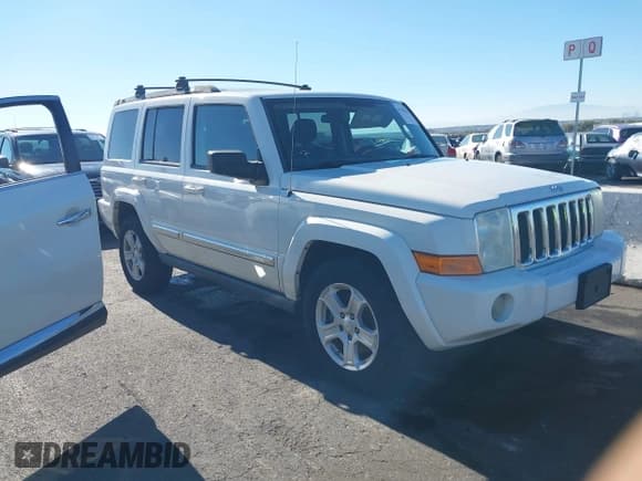 ✅ 2010 Jeep Commander Sport • VIN: 1J4RG4GK8AC101461 • Лот: 43797851. Опубликован ранее на IAAI с пробегом 145 424 миль. Бесплатный доступ к архиву аукционных продаж из США и подробный отчёт об истории автомобиля на DreamBid. Изображение 1.