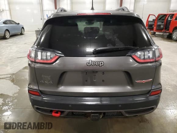 ✅ 2019 Jeep Cherokee Trailhawk • VIN: 1C4PJMBX4KD361224 • Лот: 92129615. Опубликован ранее на Copart с пробегом 80 253 миль. Бесплатный доступ к архиву аукционных продаж из США и подробный отчёт об истории автомобиля на DreamBid. Изображение 6.