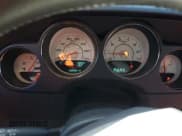 ✅ 2013 Dodge Challenger SXT • VIN: 2C3CDYAGXDH595537 • Lot: 84115864. Wystawiony na Copart z przebiegiem 109 005 mil. Bezpłatny archiwum sprzedaży aukcyjnych z USA i szczegółowy raport historii pojazdu na DreamBid. Zdjęcie 9.