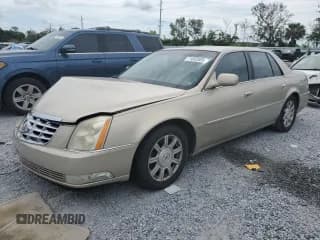✅ 2008 Cadillac DTS 1SA • VIN: 1G6KD57Y68U190822 • Lot: 71663585. Listed on Copart with 117,404 mi. Free auction sales archive from the USA and detailed vehicle history report at DreamBid. Image 1.