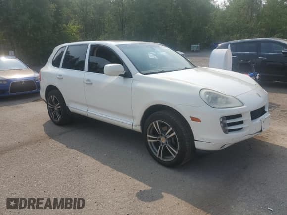 ✅ 2009 Porsche Cayenne • VIN: WP1AA29PX9LA01163 • Lot: 66949255. Wystawiony na Copart z przebiegiem 261 163 mil. Bezpłatny archiwum sprzedaży aukcyjnych z USA i szczegółowy raport historii pojazdu na DreamBid. Zdjęcie 4.