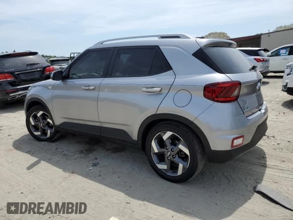 ✅ 2024 Hyundai Venue SEL • VIN: KMHRC8A3XRU313502 • Lot: 54353115. Listed on Copart with 14,053 mi. Free auction sales archive from the USA and detailed vehicle history report at DreamBid. Image 2.