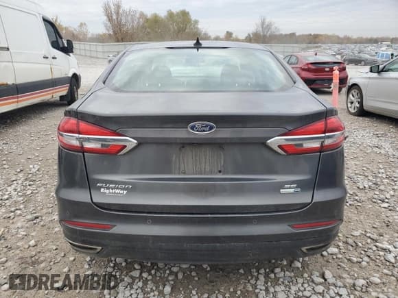 ✅ 2020 Ford Fusion SE • VIN: 3FA6P0T92LR173335 • Lot: 91012295. Listed on Copart with 156,215 mi. Free auction sales archive from the USA and detailed vehicle history report at DreamBid. Image 6.