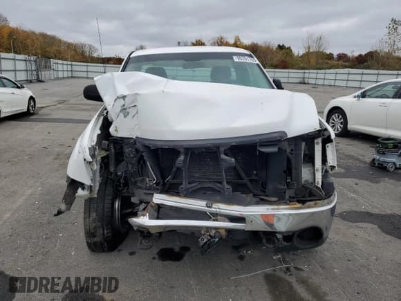 ✅ 2011 GMC Sierra 1500 Work Truck • VIN: 1GTN2TEX3BZ175980 • Лот: 90261765. Опубликован ранее на Copart с пробегом Не указан. Бесплатный доступ к архиву аукционных продаж из США и подробный отчёт об истории автомобиля на DreamBid. Изображение 5.