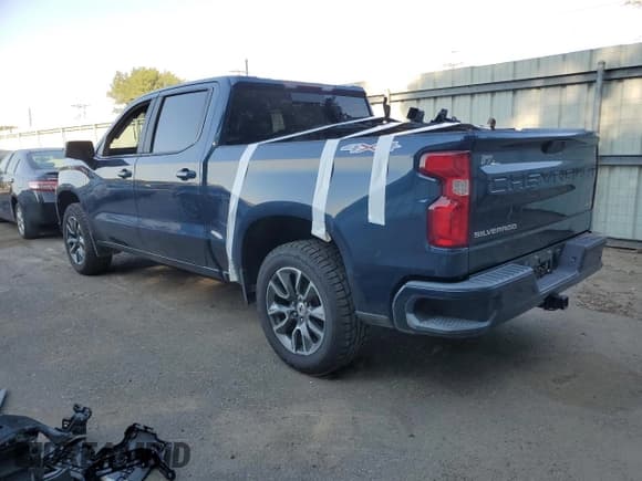 ✅ 2019 Chevrolet Silverado 1500 RST • VIN: 3GCUYEED8KG135485 • Lot: 75552364. Wystawiony na Copart z przebiegiem Nie podano. Bezpłatny archiwum sprzedaży aukcyjnych z USA i szczegółowy raport historii pojazdu na DreamBid. Zdjęcie 2.