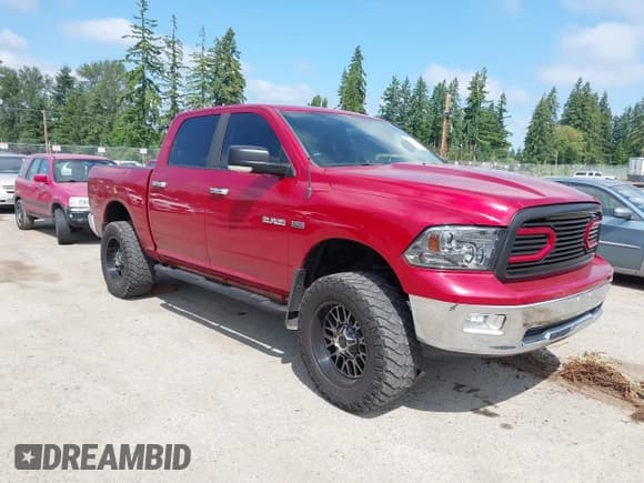 ✅ 2009 Dodge 1500 Laramie • VIN: 1D3HV13T79S708304 • Lot: 42445125. Wystawiony na IAAI z przebiegiem 179 069 mil. Bezpłatny archiwum sprzedaży aukcyjnych z USA i szczegółowy raport historii pojazdu na DreamBid. Zdjęcie 1.
