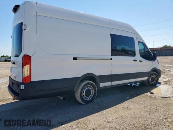 ✅ 2023 Ford Transit Cargo • VIN: 1FTBR3X84PKB10219 • Lot: 60219385. Wystawiony na Copart z przebiegiem 83 059 mil. Bezpłatny archiwum sprzedaży aukcyjnych z USA i szczegółowy raport historii pojazdu na DreamBid. Zdjęcie 3.