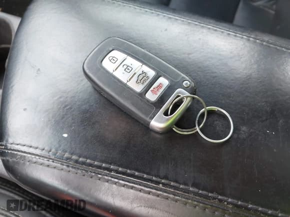 ✅ 2013 Kia Optima SX • VIN: 5XXGR4A60DG176663 • Lot: 43630885. Listed on IAAI with 49,807 mi. Free auction sales archive from the USA and detailed vehicle history report at DreamBid. Image 11.