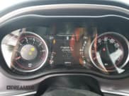 ✅ 2019 Dodge Challenger SXT • VIN: 2C3CDZAG9KH587495 • Lot: 70229024. Wystawiony na Copart z przebiegiem 23 674 mil. Bezpłatny archiwum sprzedaży aukcyjnych z USA i szczegółowy raport historii pojazdu na DreamBid. Zdjęcie 9.