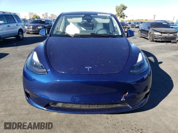 ✅ 2024 Tesla Model Y Long Range • VIN: 7SAYGDEE1RF986294 • Lot: 90257355. Listed on Copart with 7,555 mi. Free auction sales archive from the USA and detailed vehicle history report at DreamBid. Image 5.
