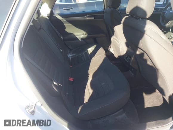 ✅ 2017 Ford Fusion SE • VIN: 3FA6P0HD4HR183563 • Лот: 43845770. Опубликован ранее на IAAI с пробегом 132 625 миль. Бесплатный доступ к архиву аукционных продаж из США и подробный отчёт об истории автомобиля на DreamBid. Изображение 8.