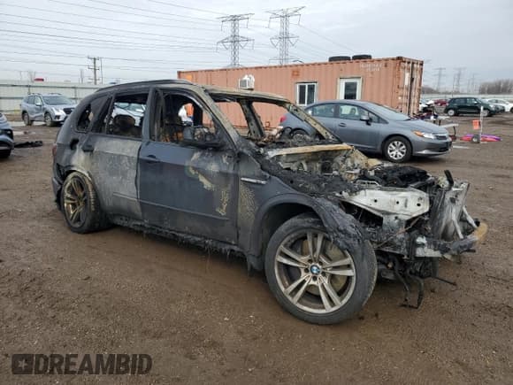 ✅ 2012 BMW X5 M • VIN: 5YMGY0C58CLK27641 • Лот: 46862865. Опубликован ранее на Copart с пробегом Не указан. Бесплатный доступ к архиву аукционных продаж из США и подробный отчёт об истории автомобиля на DreamBid. Изображение 4.