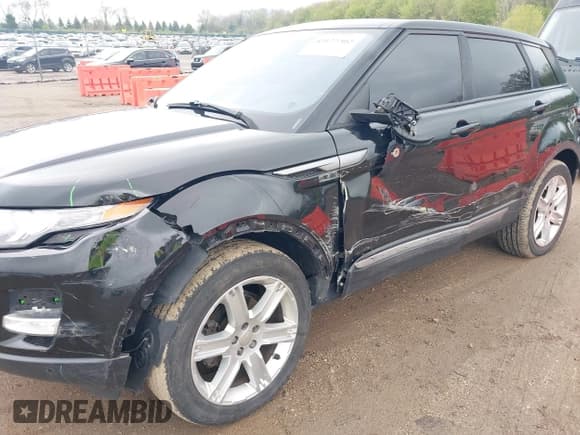 ✅ 2015 Land Rover Range Rover Evoque Pure Plus • VIN: SALVP2BG7FH028789 • Лот: 42177302. Опубликован ранее на IAAI с пробегом 120 092 миль. Бесплатный доступ к архиву аукционных продаж из США и подробный отчёт об истории автомобиля на DreamBid. Изображение 6.