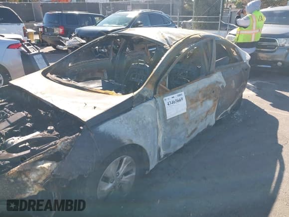 ✅ 2013 Hyundai Sonata Limited • VIN: KMHEC4A40DA093376 • Lot: 43465669. Wystawiony na IAAI z przebiegiem Nie podano. Bezpłatny archiwum sprzedaży aukcyjnych z USA i szczegółowy raport historii pojazdu na DreamBid. Zdjęcie 6.