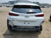 ✅ 2020 Hyundai Kona SEL Plus • VIN: KM8K62AA5LU516955 • Лот: 60040863. Опубликован ранее на Copart с пробегом 25 618 миль. Бесплатный доступ к архиву аукционных продаж из США и подробный отчёт об истории автомобиля на DreamBid. Изображение 6.