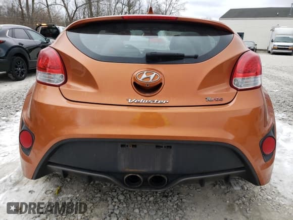 ✅ 2016 Hyundai Veloster Turbo • VIN: KMHTC6AE5GU270521 • Lot: 83511334. Listed on Copart with 197,171 mi. Free auction sales archive from the USA and detailed vehicle history report at DreamBid. Image 6.