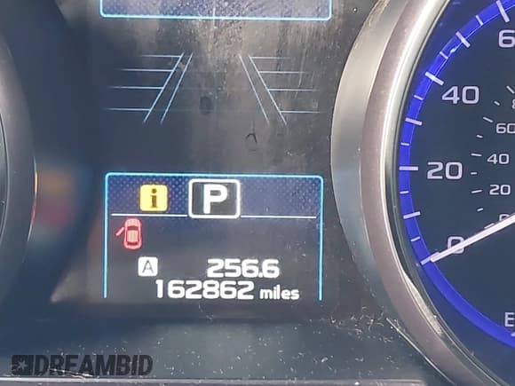 ✅ 2016 Subaru Outback Limited • VIN: 4S4BSENC5G3254844 • Lot: 43580399. Wystawiony na IAAI z przebiegiem 162 862 mil. Bezpłatny archiwum sprzedaży aukcyjnych z USA i szczegółowy raport historii pojazdu na DreamBid. Zdjęcie 15.