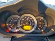 ✅ 2006 Toyota RAV4 Sport • VIN: JTMBK32V765010677 • Lot: 94375095. Listed on Copart with 217,557 mi. Free auction sales archive from the USA and detailed vehicle history report at DreamBid. Image 9.