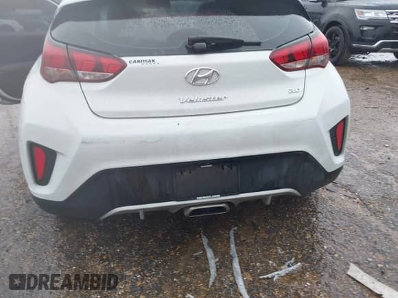 2019 Hyundai Veloster 2.0 z VIN KMHTG6AF7KU017934, wystawiony jako IAAI lot #41700835 z przebiegiem 50 594 mil mil oraz . Historia ofert i sprzedaży dostępna na DreamBid. Obrazek 6.